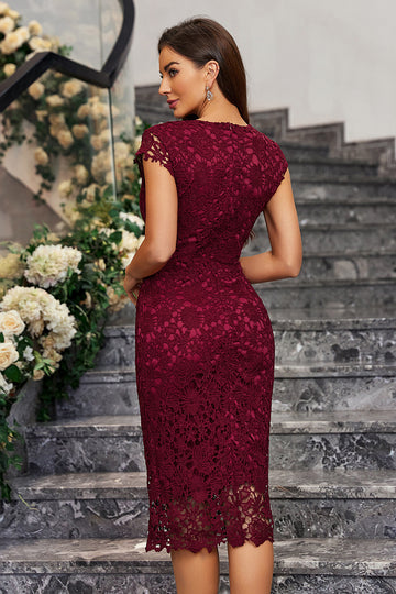 Burgundy Sheath Round Neck Lace Cocktail Dress